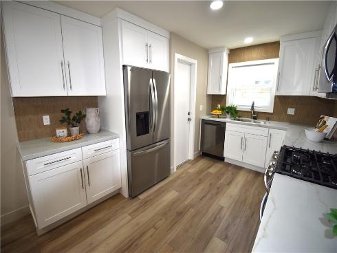 5791  Venturi  , Huntington Beach, CA