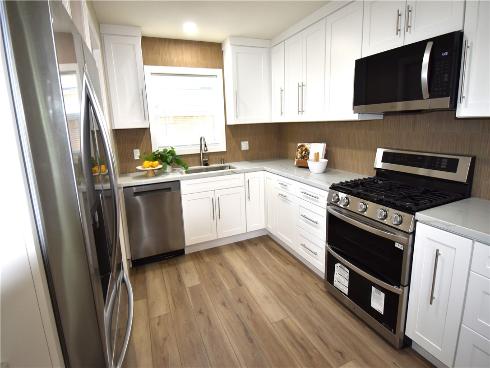 5791  Venturi  , Huntington Beach, CA