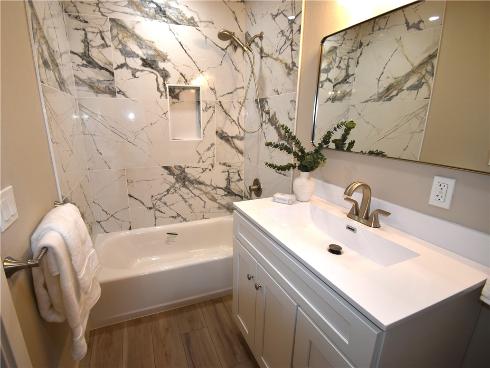 5791  Venturi  , Huntington Beach, CA