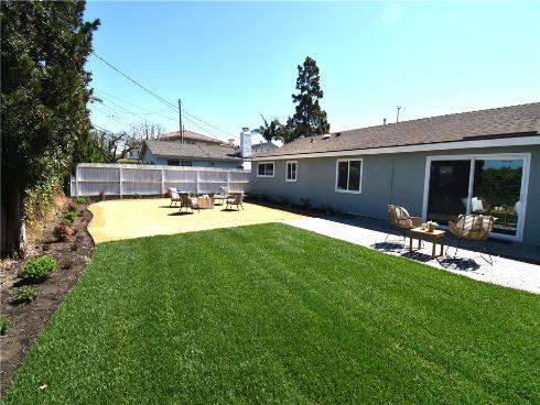 5791  Venturi  , Huntington Beach, CA