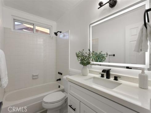 9882  Kings Canyon  , Huntington Beach, CA