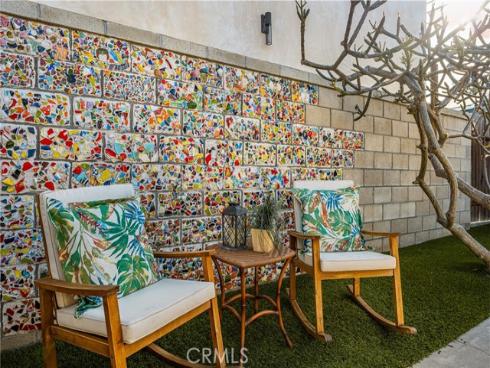 308  12th  , Huntington Beach, CA