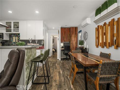 308  12th  , Huntington Beach, CA