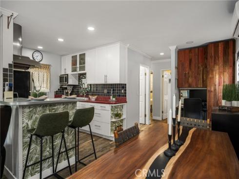 308  12th  , Huntington Beach, CA