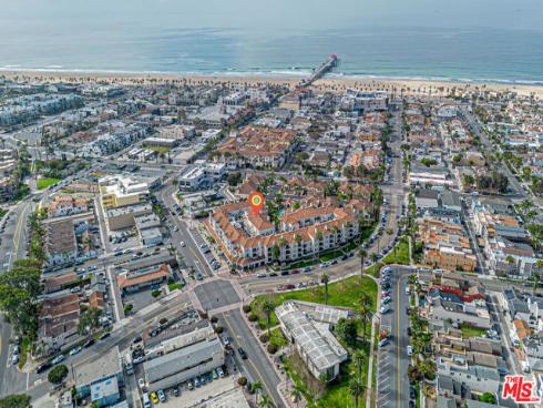 415 Townsquare Lane 325