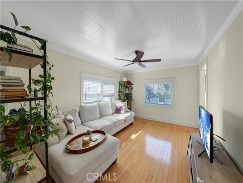 318  8th   Street, Huntington Beach, CA