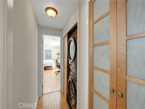 318  8th   Street, Huntington Beach, CA