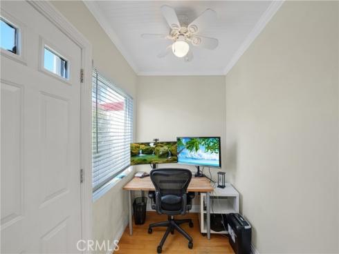 318  8th   Street, Huntington Beach, CA