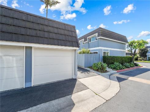 8408  Dory   Drive, Huntington Beach, CA