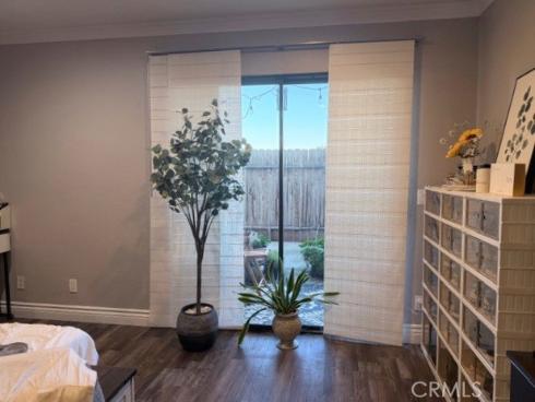 7735  Newman  104  Avenue, Huntington Beach, CA