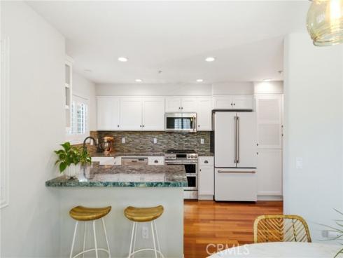 18858  Milos   Circle, Huntington Beach, CA