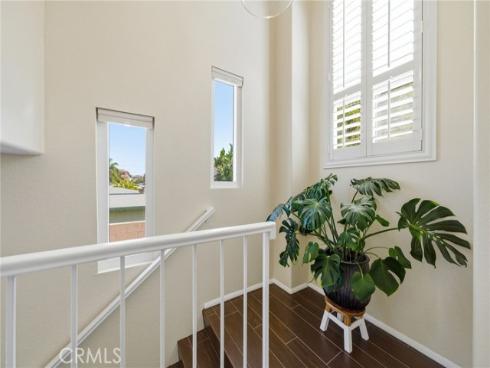 18858  Milos   Circle, Huntington Beach, CA