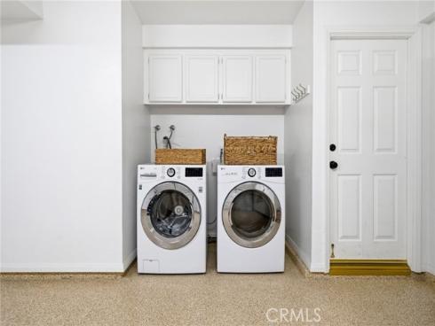 18858  Milos   Circle, Huntington Beach, CA