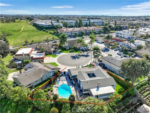 8131 Wenlock Circle, Huntington Beach, CA