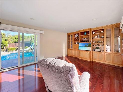 8131 Wenlock Circle, Huntington Beach, CA