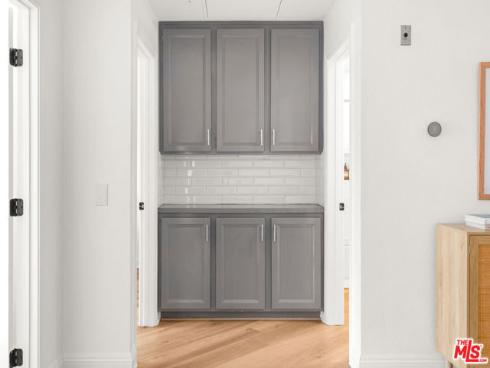 1200  Pacific Coast  305  Highway, Huntington Beach, CA