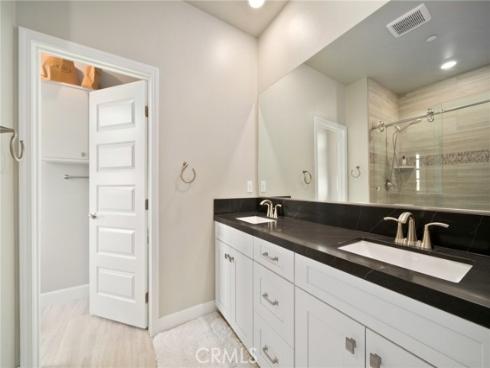 19101 Bluewave Court, Huntington Beach, CA