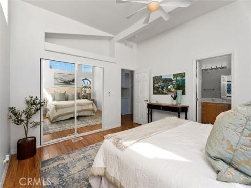 80  Huntington  402 , Huntington Beach, CA