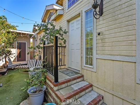 80  Huntington  402 , Huntington Beach, CA