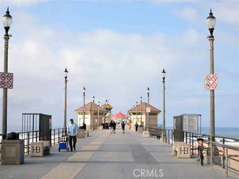 80  Huntington  402 , Huntington Beach, CA