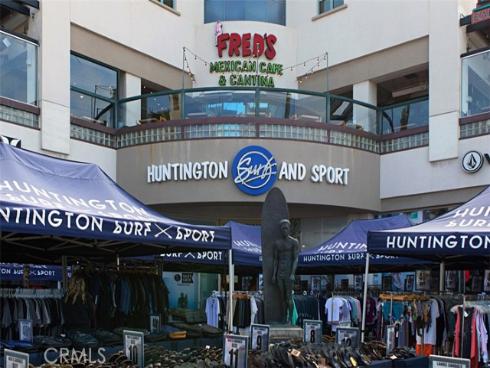 80  Huntington  402 , Huntington Beach, CA