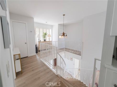 9512  Hightide  , Huntington Beach, CA