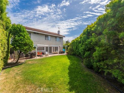 9512  Hightide  , Huntington Beach, CA