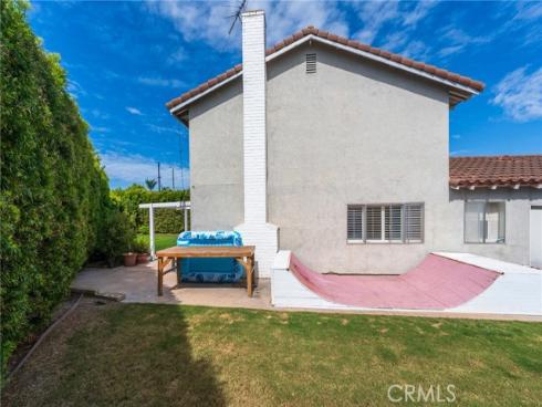 9512  Hightide  , Huntington Beach, CA