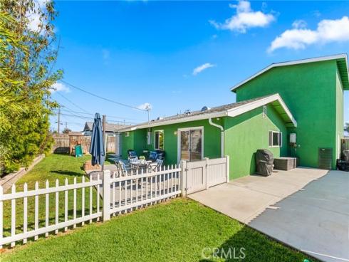 9451 Karen Circle, Huntington Beach, CA