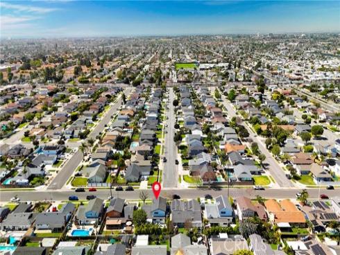 19622  Canberra Ln  , Huntington Beach, CA