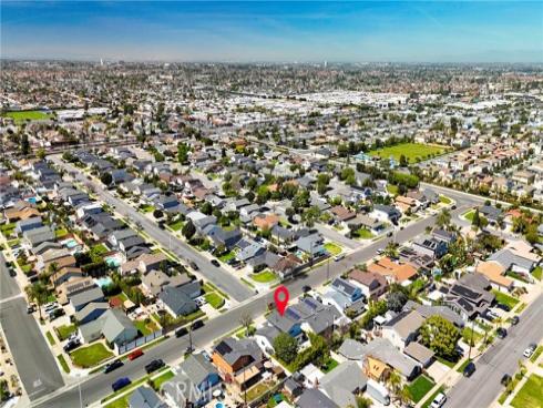 19622  Canberra Ln  , Huntington Beach, CA