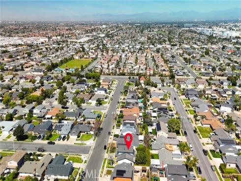 19622  Canberra Ln  , Huntington Beach, CA