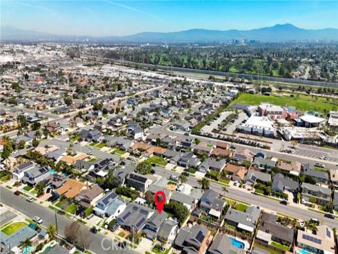 19622  Canberra Ln  , Huntington Beach, CA