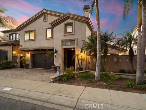 3311  Bounty   Circle, Huntington Beach, CA