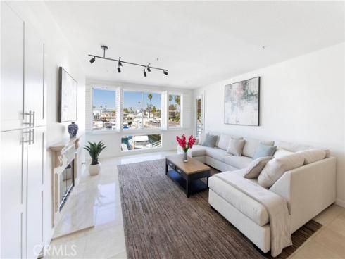 4167 Warner 105 , Huntington Beach, CA