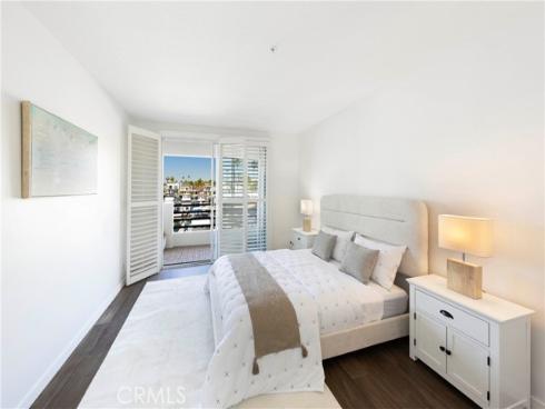 4167 Warner 105 , Huntington Beach, CA