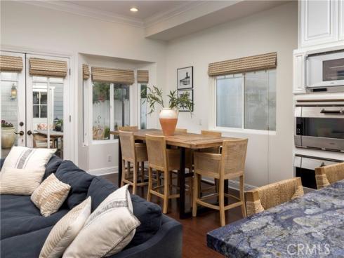 1113  California   Street, Huntington Beach, CA