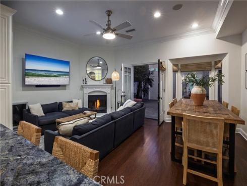 1113  California   Street, Huntington Beach, CA