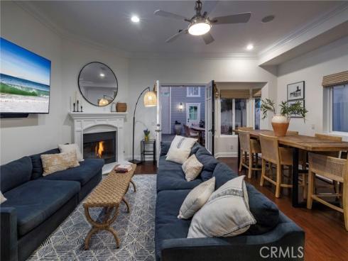 1113  California   Street, Huntington Beach, CA