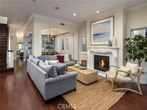 1113  California   Street, Huntington Beach, CA