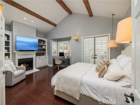 1113  California   Street, Huntington Beach, CA