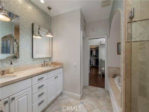 1113  California   Street, Huntington Beach, CA