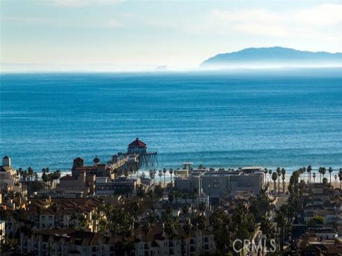 1113  California   Street, Huntington Beach, CA