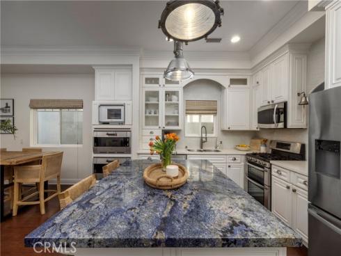 1113  California   Street, Huntington Beach, CA