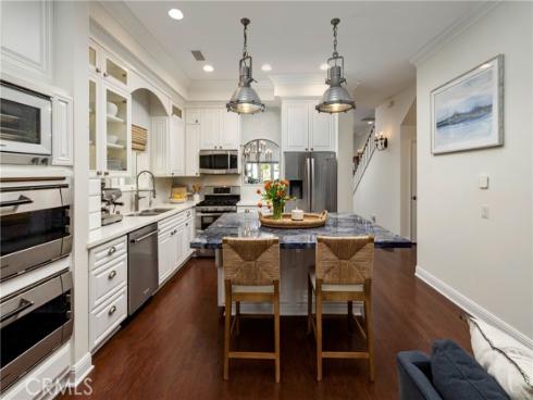 1113  California   Street, Huntington Beach, CA