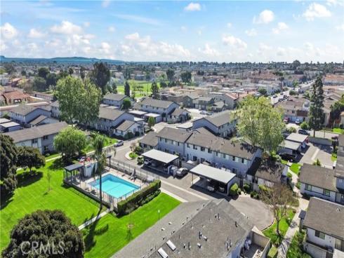 4688  Oceano Circle  , Huntington Beach, CA