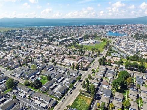 4688  Oceano Circle  , Huntington Beach, CA