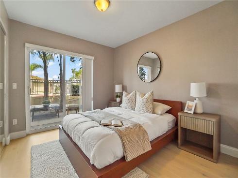 7831  Daisy   Circle, Huntington Beach, CA