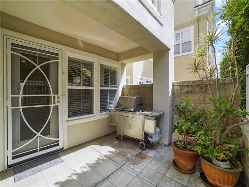 7831  Daisy   Circle, Huntington Beach, CA