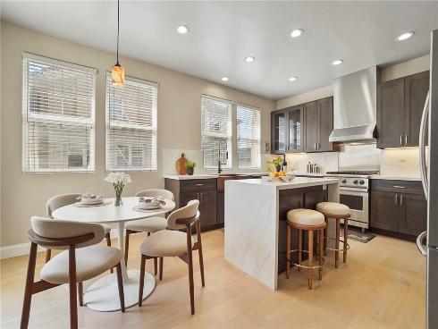 7831  Daisy   Circle, Huntington Beach, CA